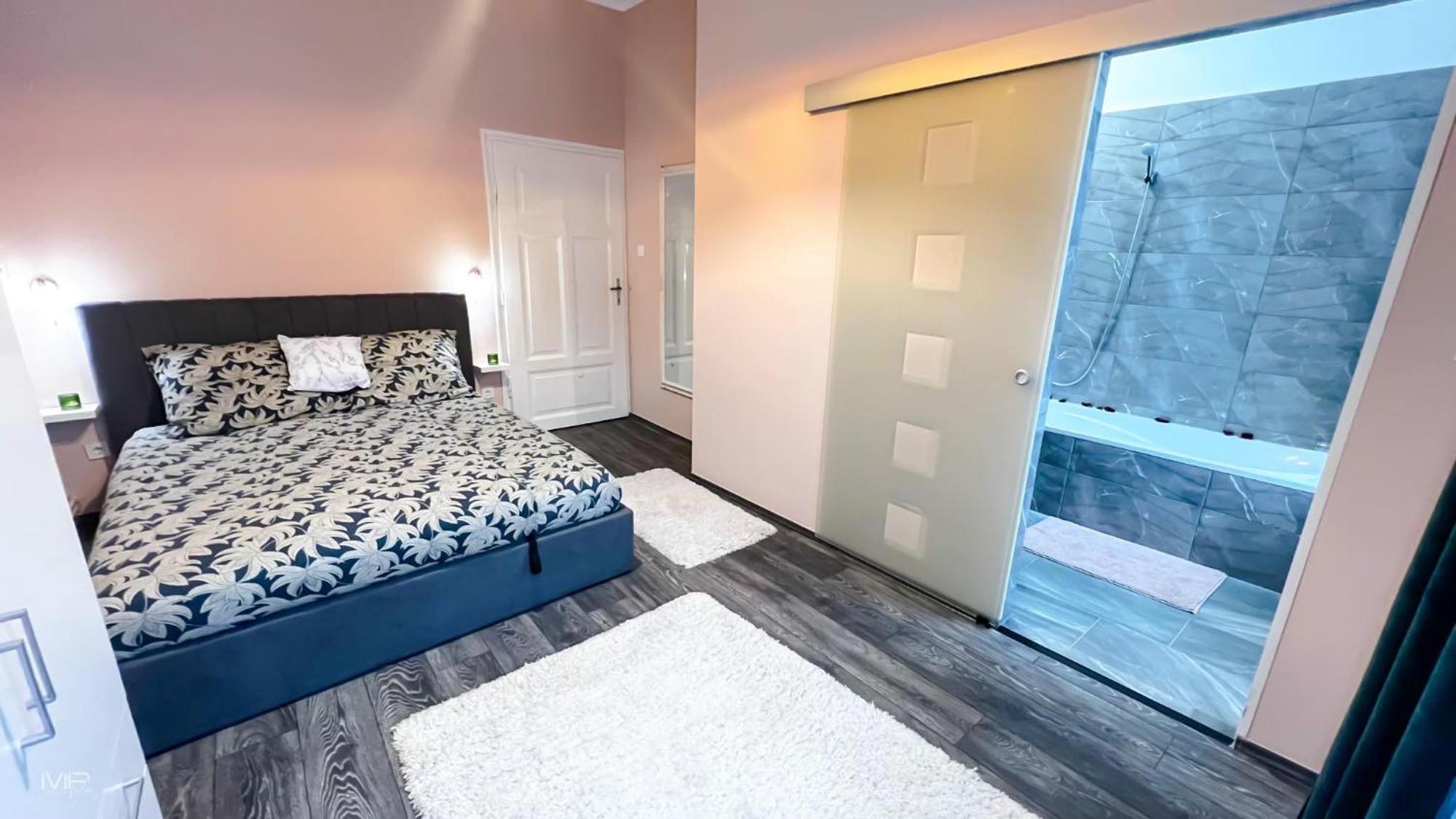 Flamingo Rezidencia Apartman Eger Exteriér fotografie